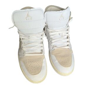 NIB Nike Men’s Air Jordan 1 Mid SE Craft  White Grey